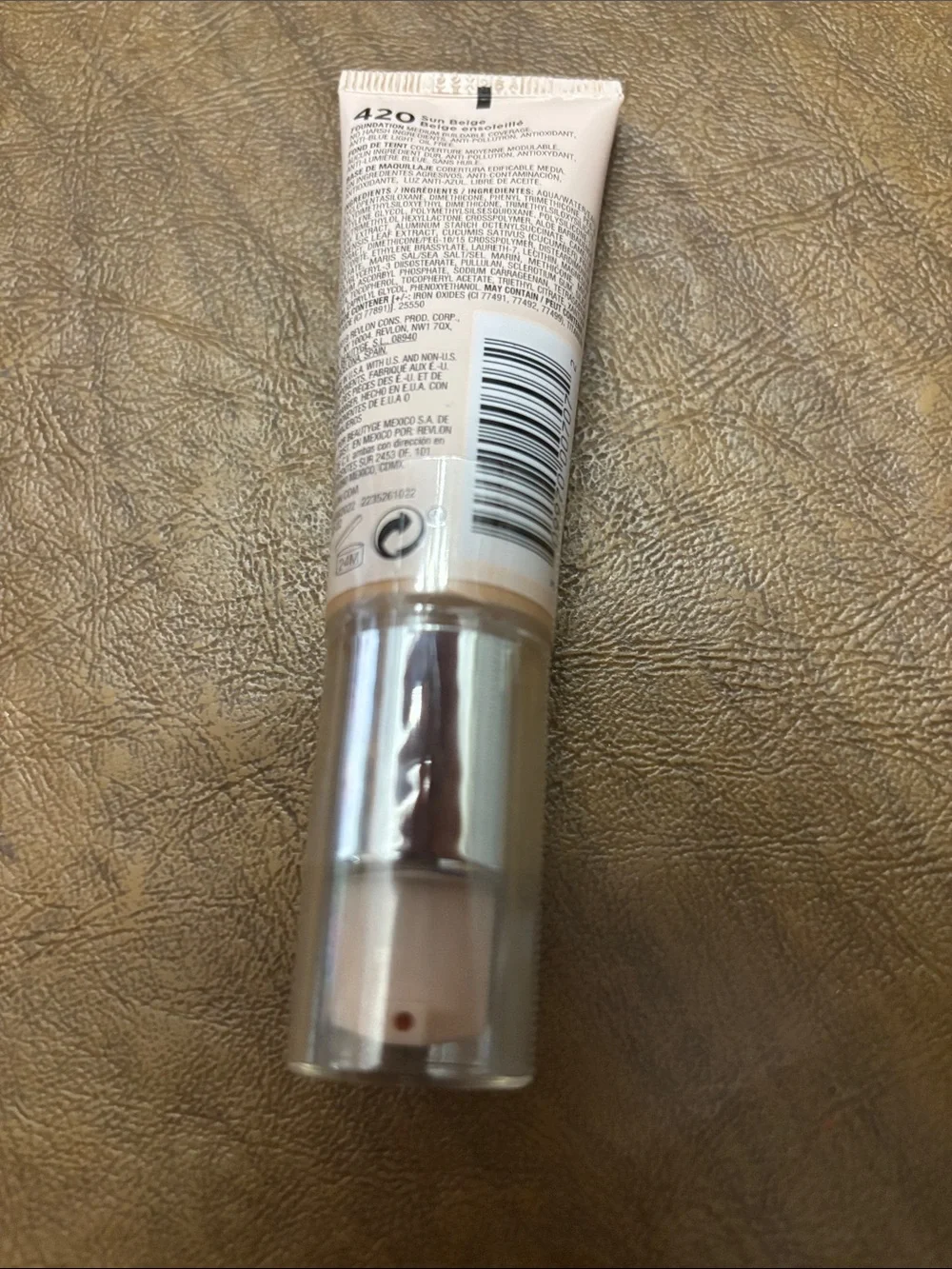 Revlon Candid Natural Finish Foundation - Sun Beige 420